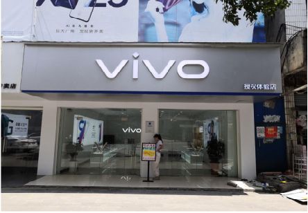 中方}做一个门店面广告招牌需要多少钱？