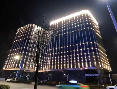 中方亮化工程安装注意事项。